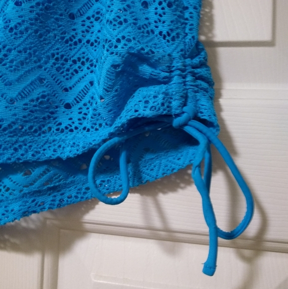 Beach & Pool Shorts - Picture 2 of 16